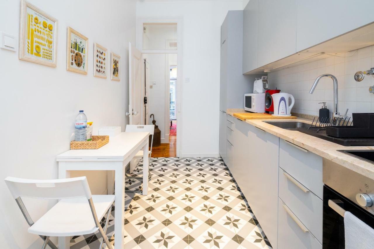 4 Bedroom Apartment On The City Center Lisboa Ngoại thất bức ảnh